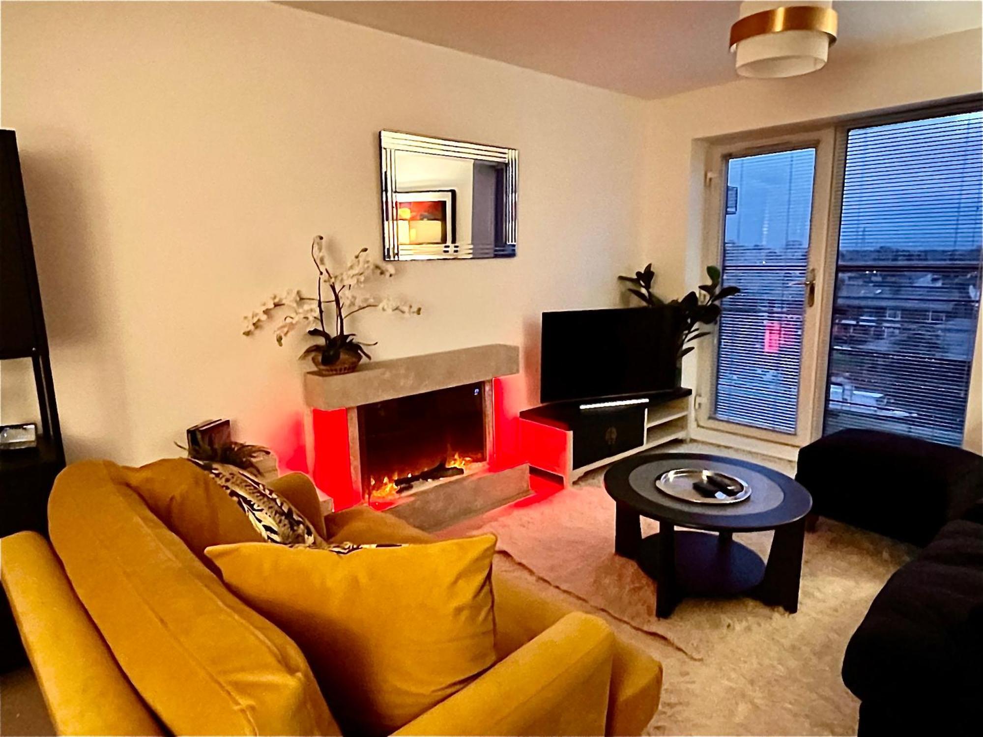 City Centre Chester Waterways Apartment Bagian luar foto
