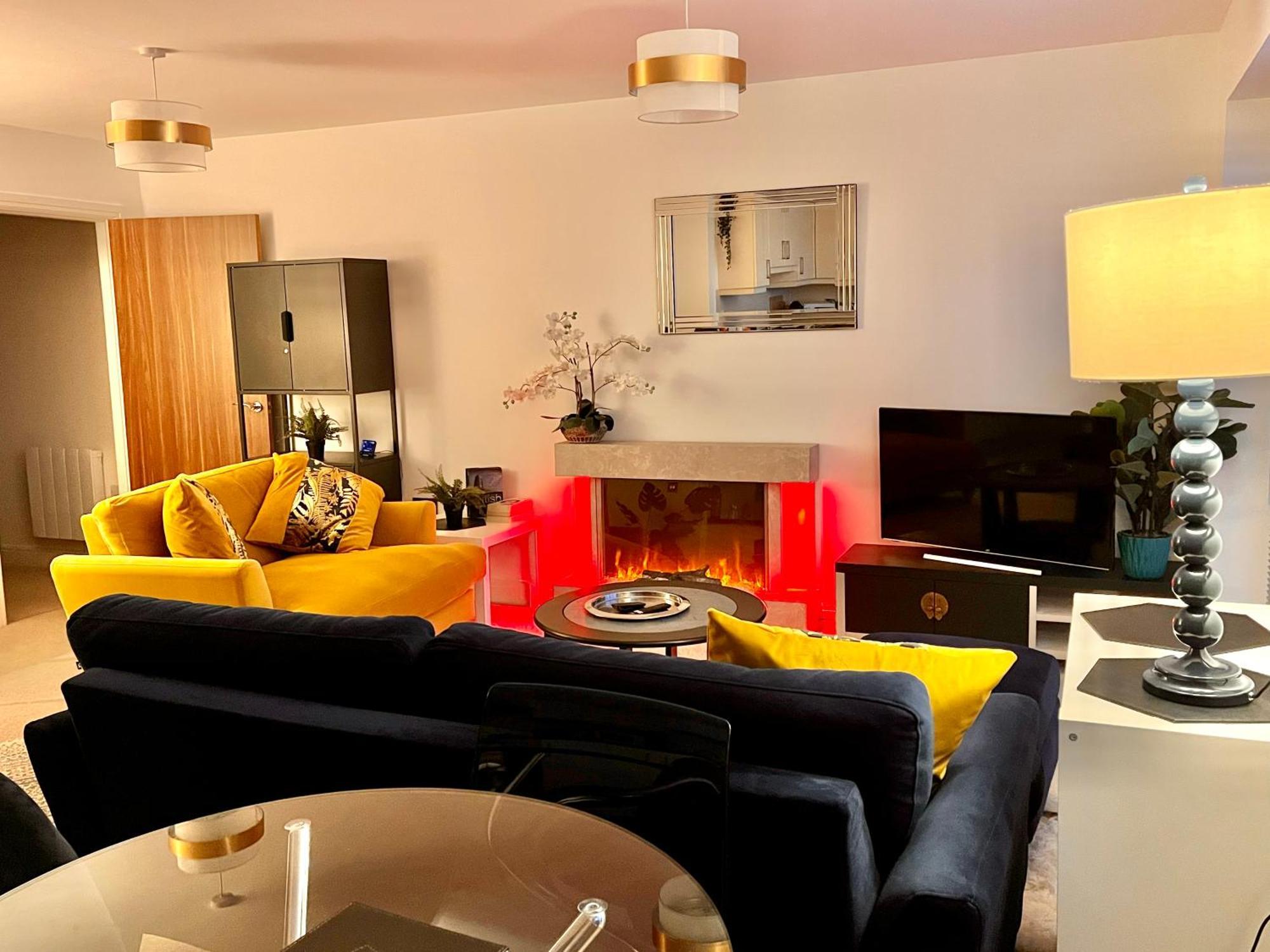 City Centre Chester Waterways Apartment Bagian luar foto